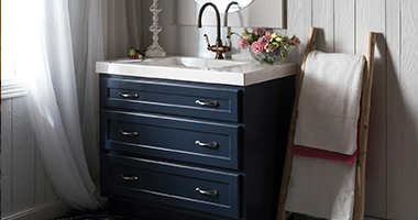 <p>Every room in your home deserves the same design care, which is why Bertch offers custom bathroom vanities able to suit your individual style & needs. Choose from a variety of luxe door and frame designs, elegant hardware & unique mirrors to craft the perfect bathroom vanity.</p>
